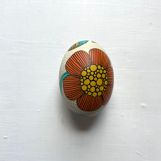 Hand-Painted Wood Easter Egg: Pen & Ink Floral Decor - 1