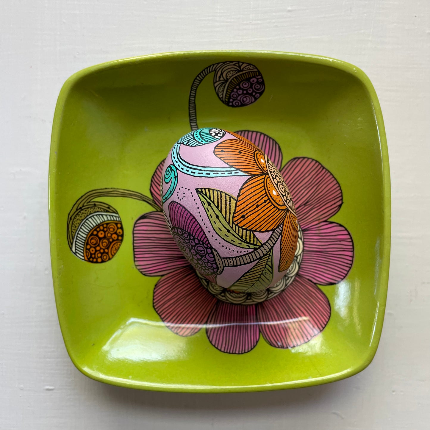 Hand-Painted Wood Easter Egg: Pen & Ink Floral Decor -8