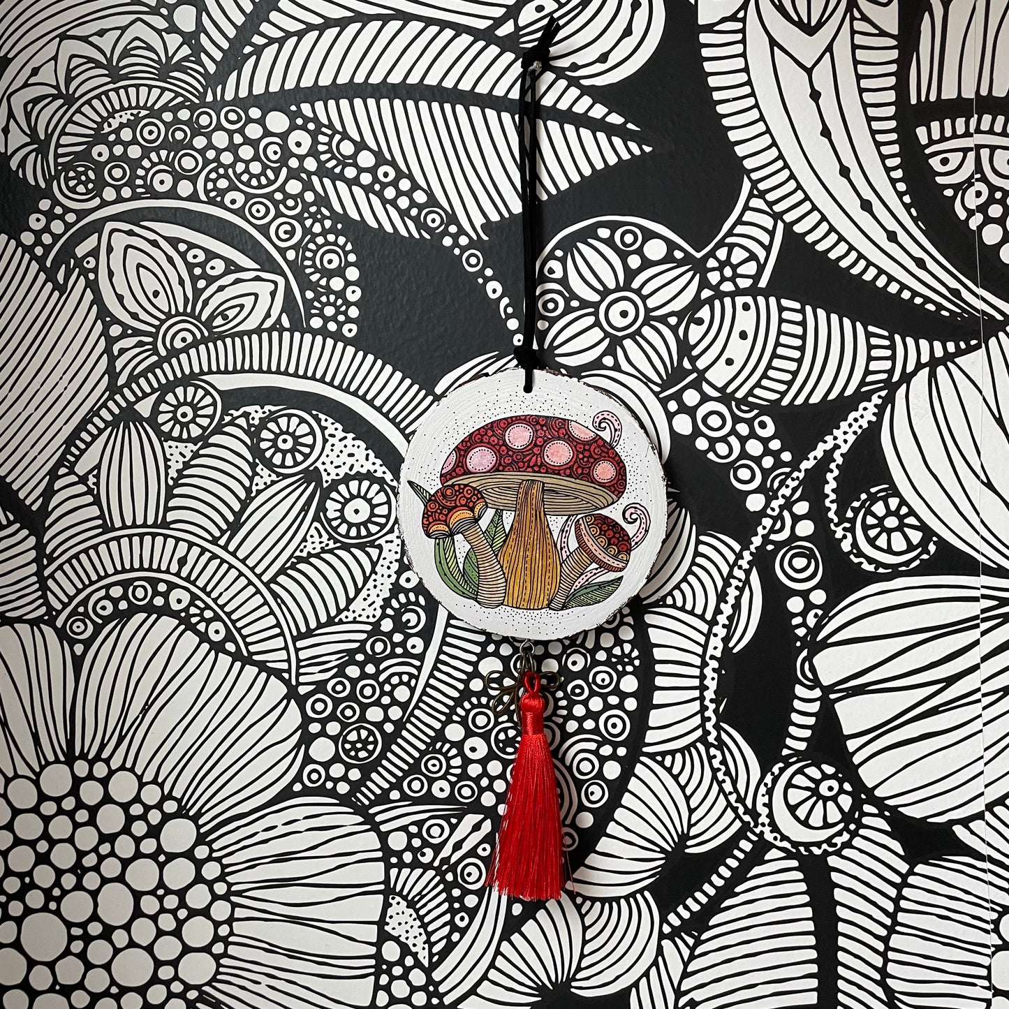 Mushroom hanging - 3